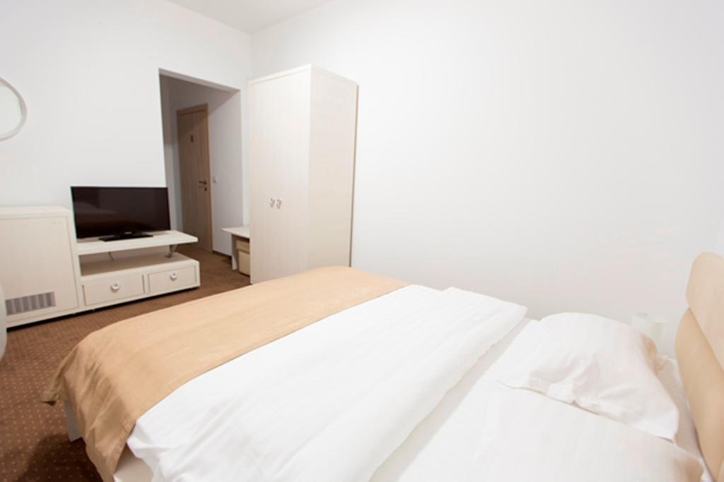 Hotel Thomas Bucharest Room photo