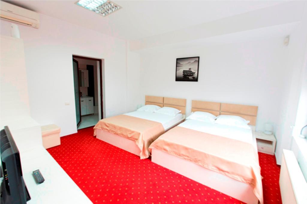 Hotel Thomas Bucharest Room photo