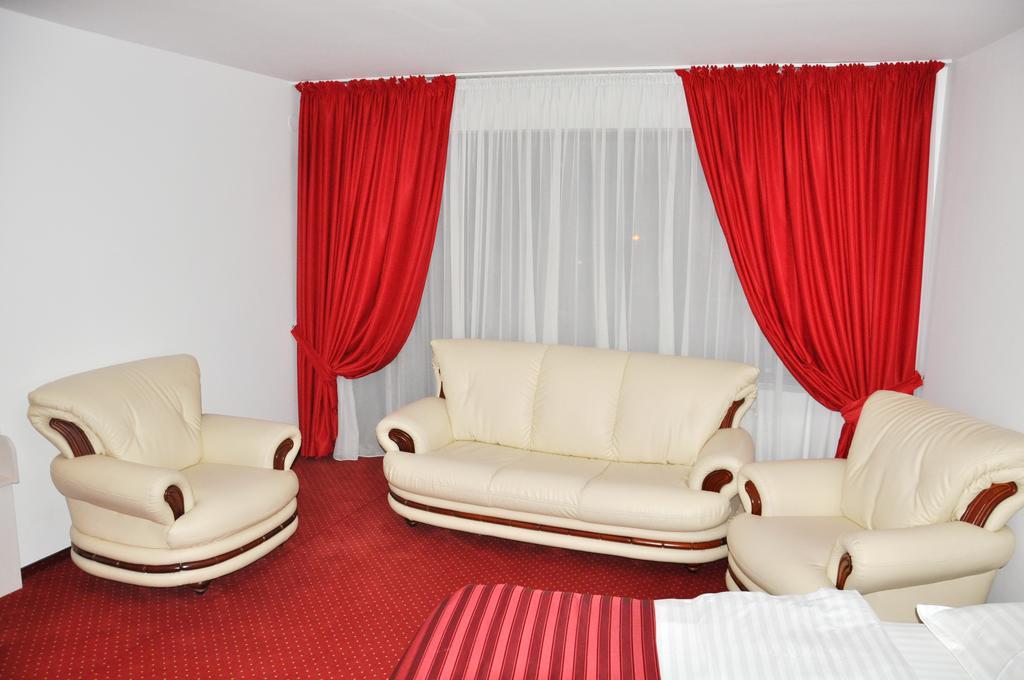 Hotel Thomas Bucharest Exterior photo