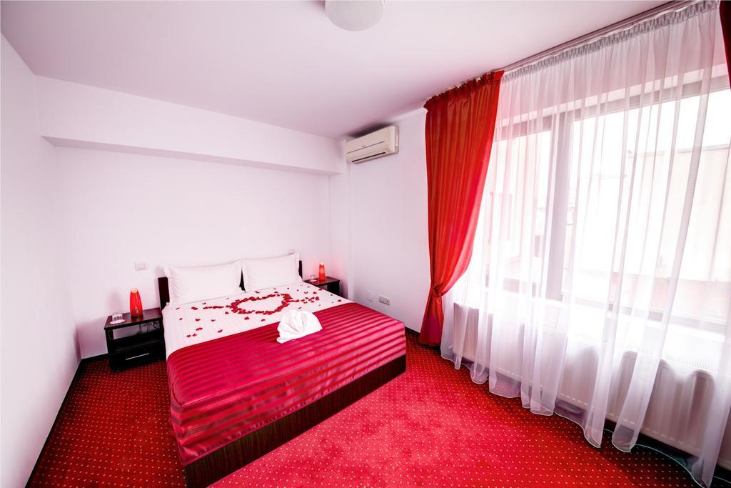 Hotel Thomas Bucharest Exterior photo
