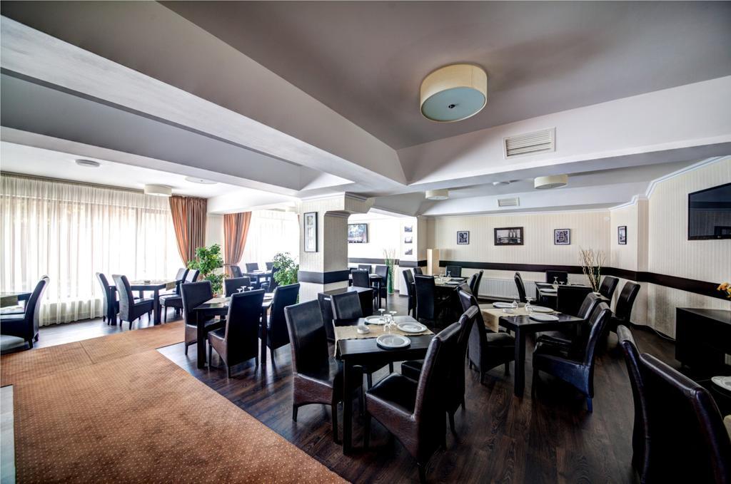 Hotel Thomas Bucharest Exterior photo